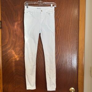 Amazon essentials women’s size 0 jeans.